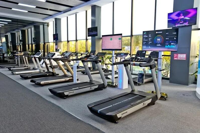 The Role of IoT Gateways in Making Fitness Equipment Intelligent